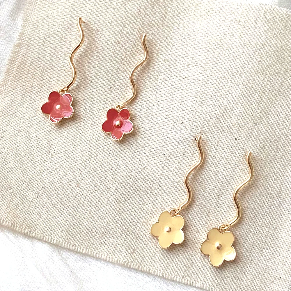

GorGor Dangle Earrings Women Originality Statement Minimalist Little Yellow Flower Exquisite Temperament Birthday Gift EZ-870