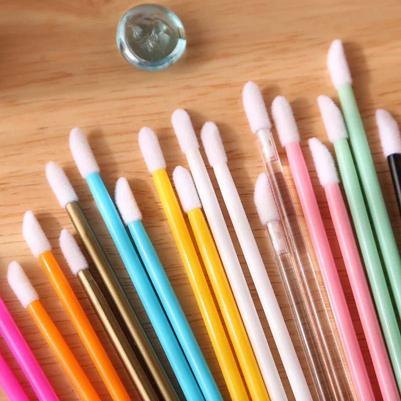 

50pcs Disposable Make Up Lip Brush Lipstick Gloss Wands Applicator Makeups Lip Brushes Portable Extension Cosmetic Beauty Tools