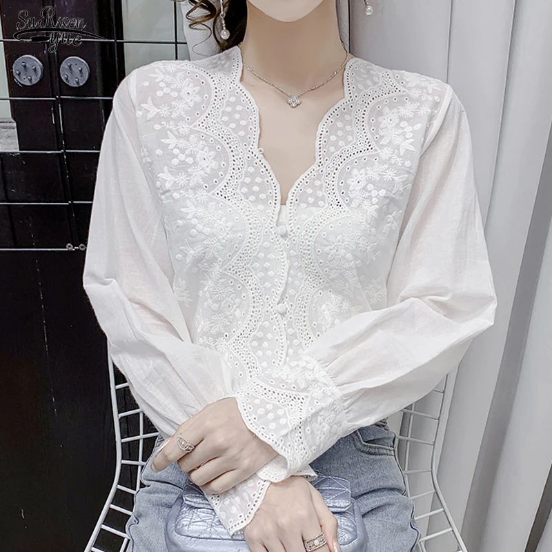

Elegant Wavy Cut Long-sleeved Shirt Autumn Retro Embossed Embroidered V-neck Blouse Lace Crochet Hollow Cotton White Shirt 17381