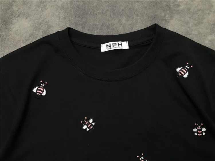 

New 2021 parkour Novelty Full Embroidered Bees T Shirts T-Shirt Hip Hop Skateboard Street Cotton T-Shirts Tee Top #L61