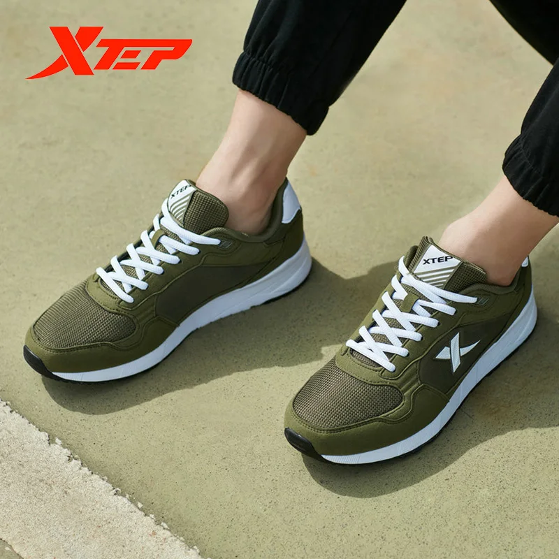 Мужская Легкая спортивная обувь Xtep Спортивная Повседневная дышащая прогулочная
