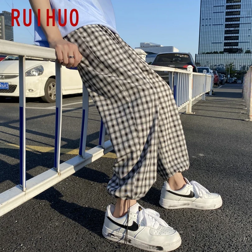 

RUIHUO 2021 New Harem Plaid Pants Men Trousers Casual Joggers Sweatpants Men Pants Hip Hop Streetwear Male Plus Size M-3XL