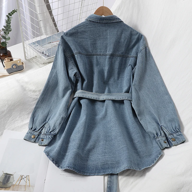 Осенняя темпераментная Универсальная джинсовая рубашка средней длины с поясом