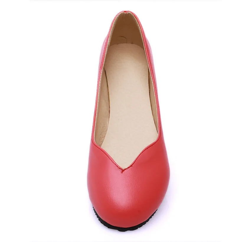 Женские туфли лодочки из ПУ кожи с круглым носком на низком квадратном каблуке