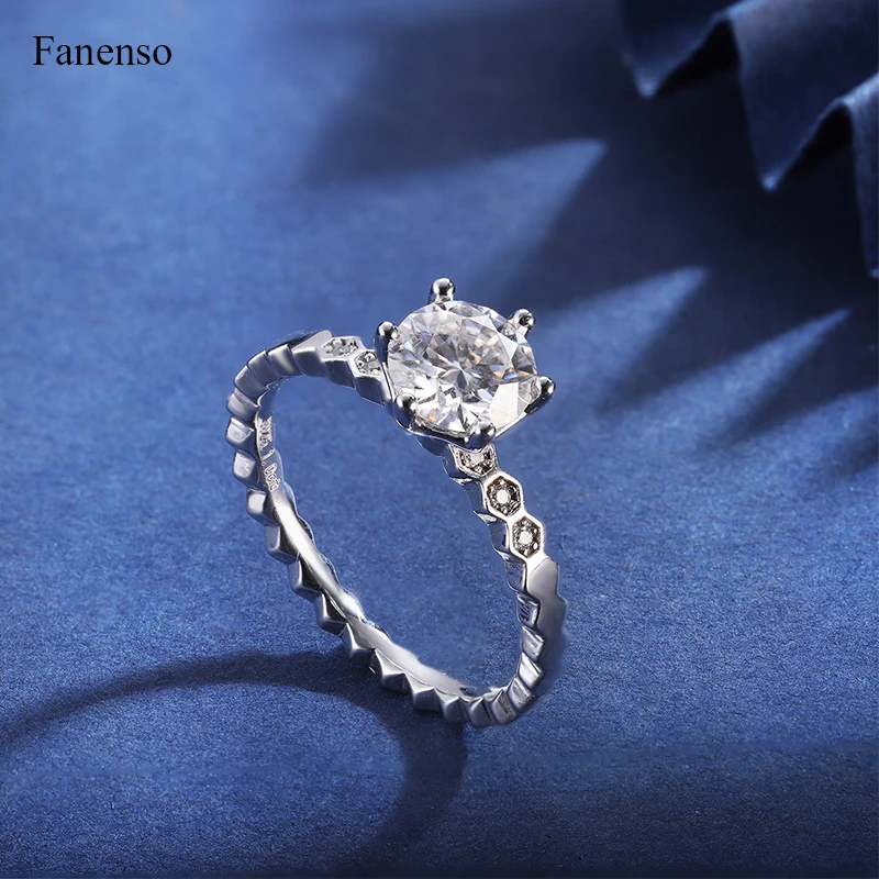 

925 Sterling Silver Classic Women Moissanite Rings High Quality Cute Luxury D Color Wedding Ring Diamond Jewelry For Famale Gif
