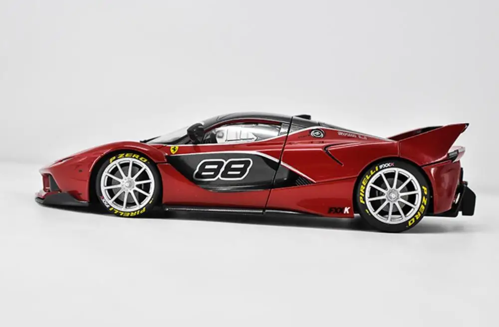 (JZ) Bburago 1/18 1:18 Ferrari FXX K Sport Racing Car Vehicle Diecast Display Model Birthday Toy For Kids Boys Girls | Игрушки и хобби