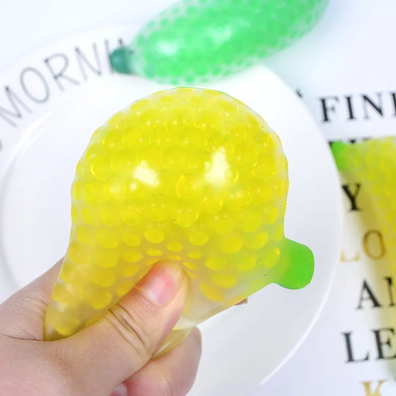 

Creative Venting Banana Pinch Music Stress Ball Toy Can Be Squeezed Toy Decompression Stretch Fruit Shape Adult Children's Toy