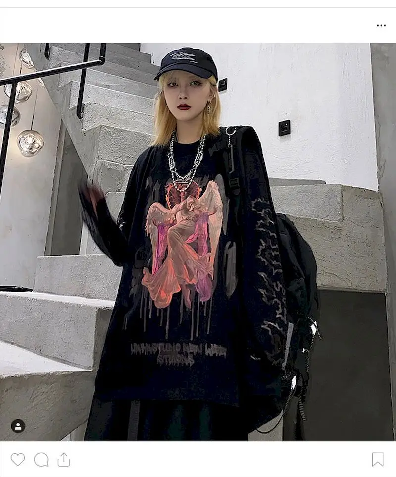 

Men's Women's Round Neck Long-sleeved T-shirt 100% Cotton European American Devil Print Dark High Street Retro Loose Angel Tops