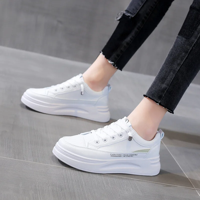 

2021 New versatile little white shoes women's breathable board shoes women's thick soled shoes