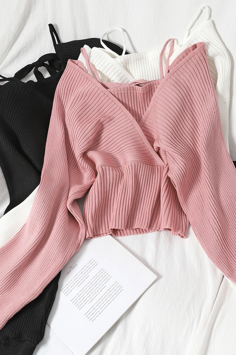 

Temperament Lace Up Knitted Top Women's Winter Wear New Slim And Slim Korean Solid V-neck Short Top