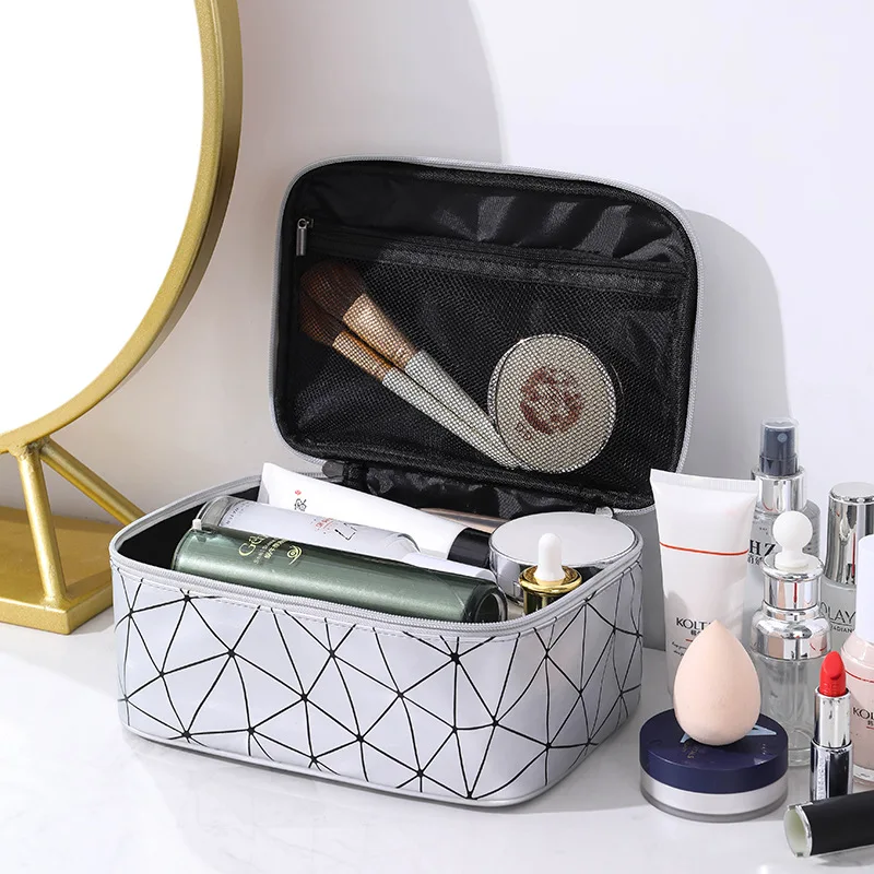 

Geometric Print PU Leather Makeup Bag Organizer Cosmetics Travel Toiletries Bag Small Things Storage Boxes Case Suitcase Female