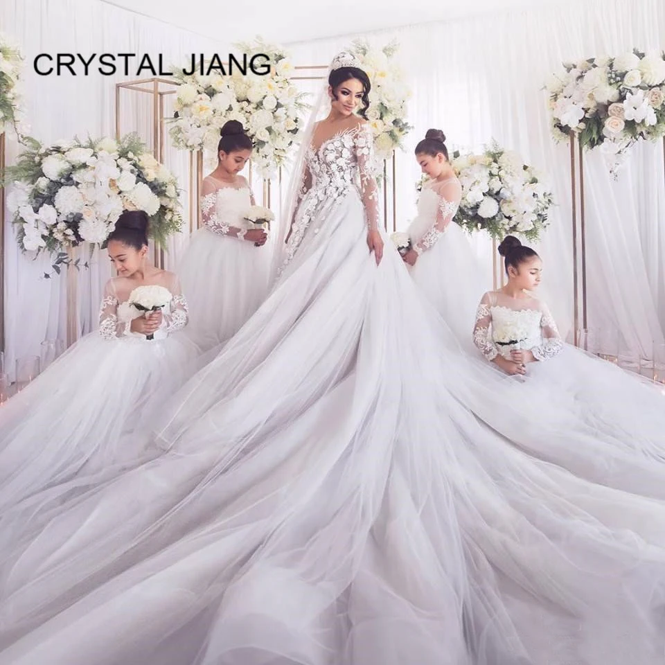 

New Arrival 2020 Luxury Wedding Gown Sheer Neckline Dubai Lace Bride Dress Custom made Long Train Full sleeves Wedding Gowns