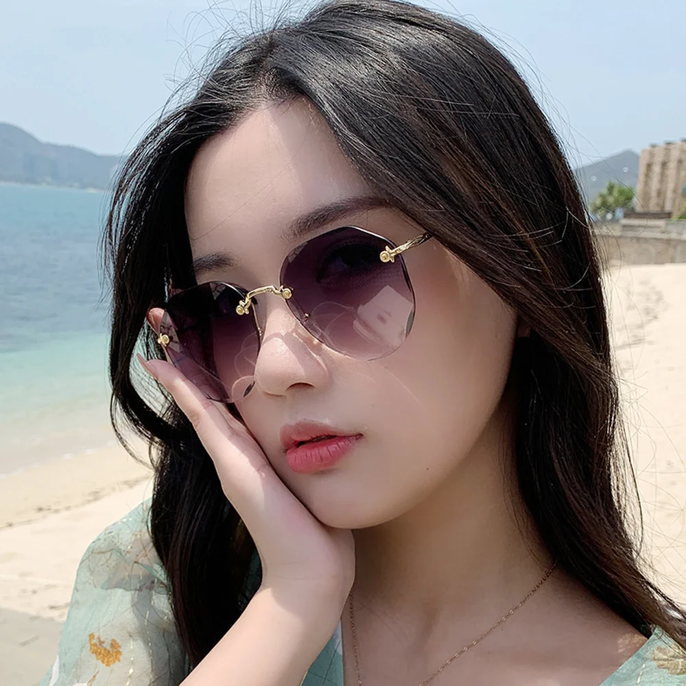 

High Quality Luxury Brand Design Sunglasses For Women 2021 Fashion Rimless Gradient Lenses Sun Glasses Lunette De Soleil Femme