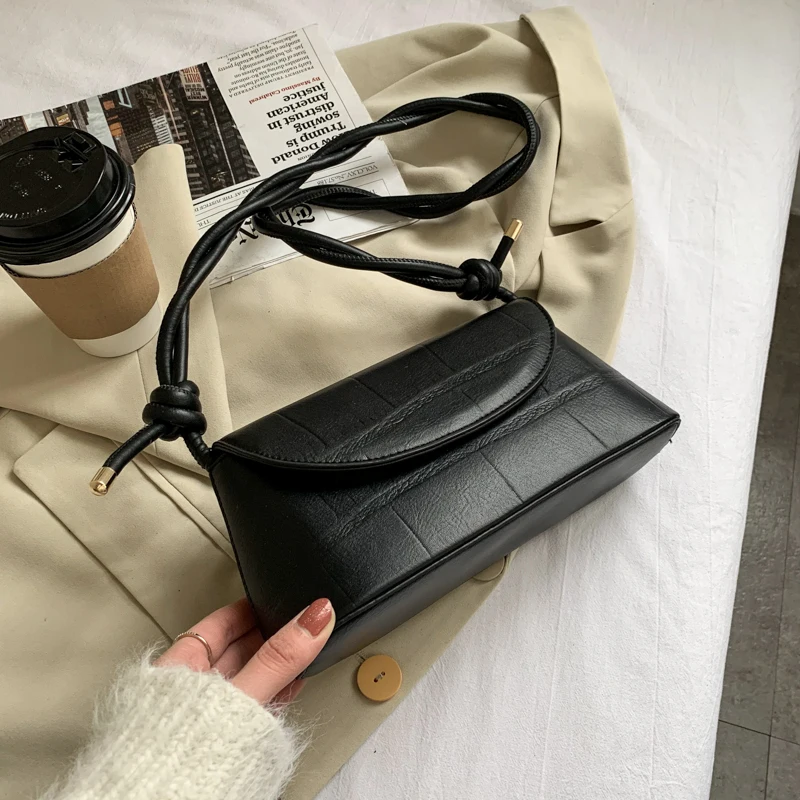 

Ladies shoulder bag fashion casual messenger bag ladies small bag retro solid color PU female bag mobile phone bag wallet