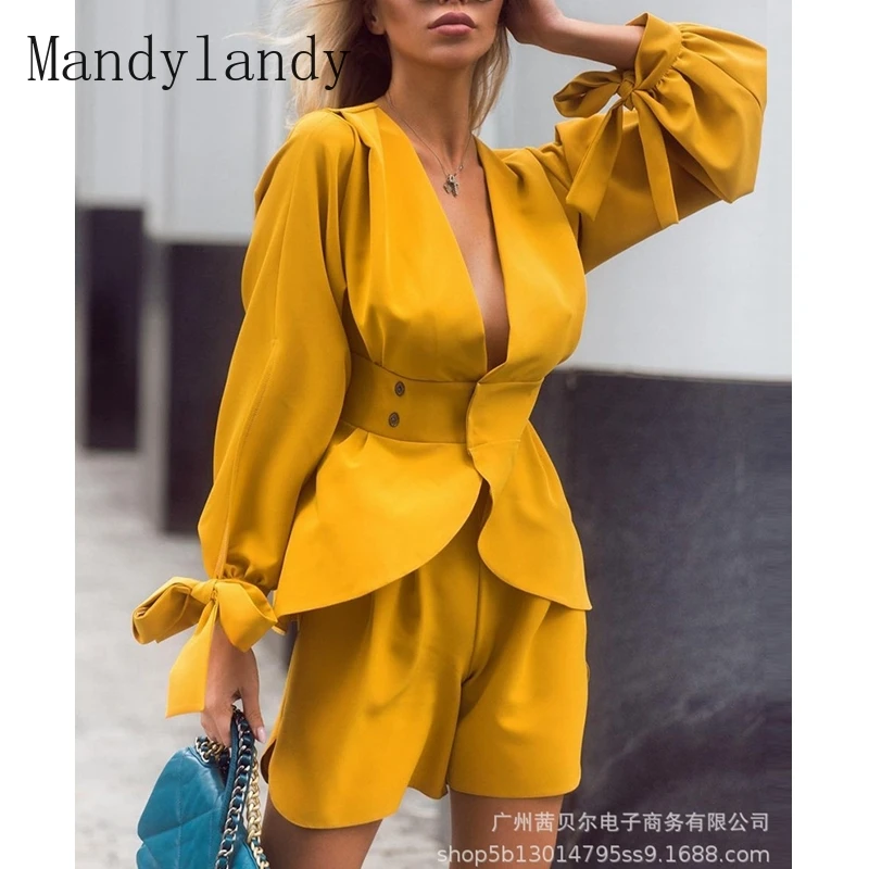 

Mandylandy Women's Fashion Slim-Fit Solid Color Stitching Suit Autumn High Waist Straight Shorts Lantern Sleeve V-neck Top Suit