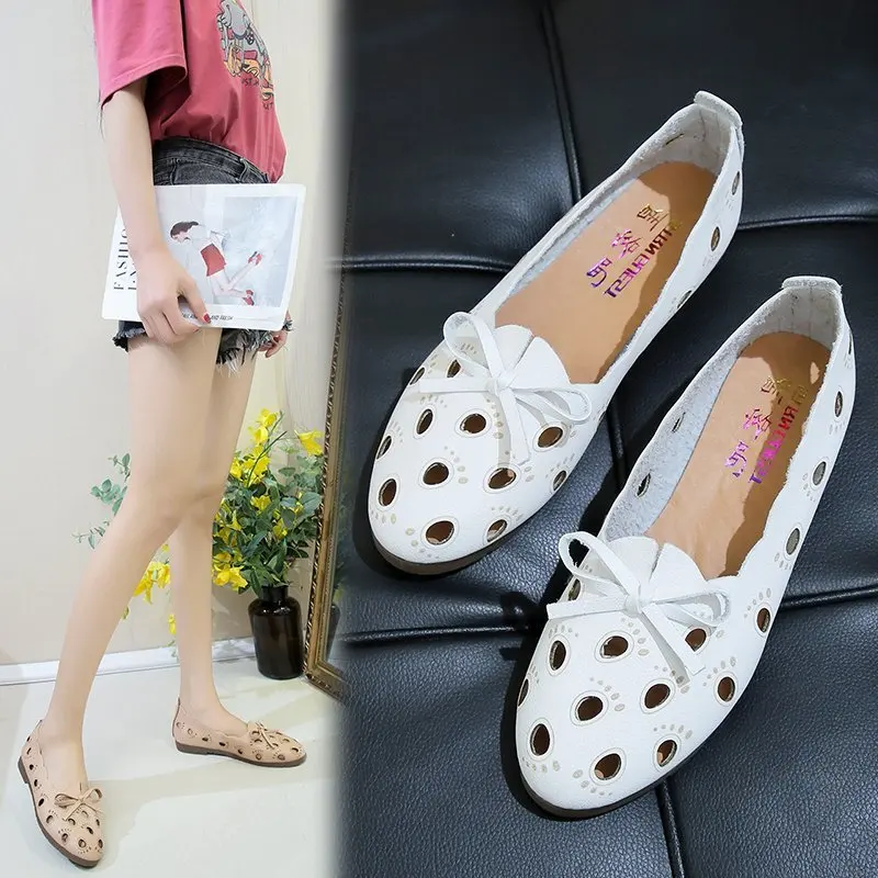

Size 36--40 Mother's Women's Shoes Old Flat Shoes Hollow Leather One Pedal Loafers Casual Retro Shoes