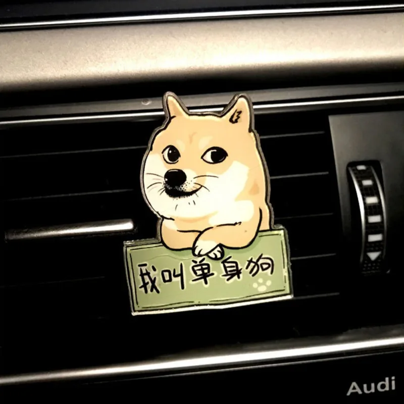 Автомобильный освежитель воздуха с твердым ароматом и клипсой для