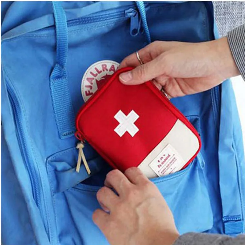 Аптечка медицинская компактная для выживания на открытом воздухе в