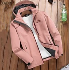 Куртка женская демисезонная непромокаемая, дышащая, с капюшоном