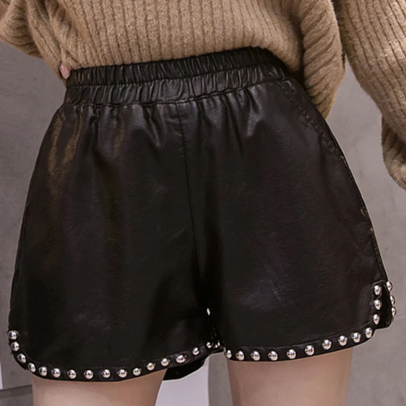 

Черные шорты shintimes из искусственной кожи с эластичным поясом и высокой талией, сексуальные шорты с бусинами для женщин, женская одежда из ко...