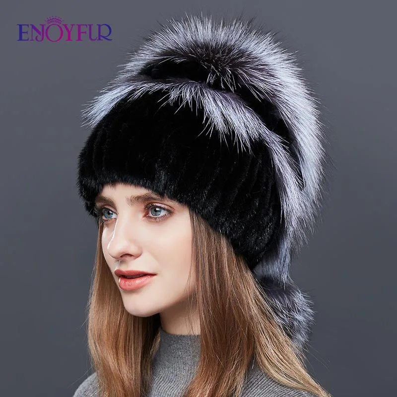 Женская шапка бини с двумя помпонами ENJOYFUR теплая из натурального меха норки