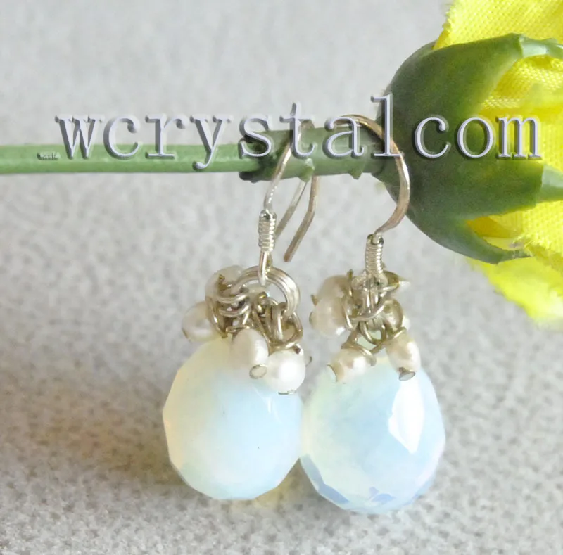 Гранёные серьги капли с лунным камнем длинные подвески белым жемчугом ювелирные