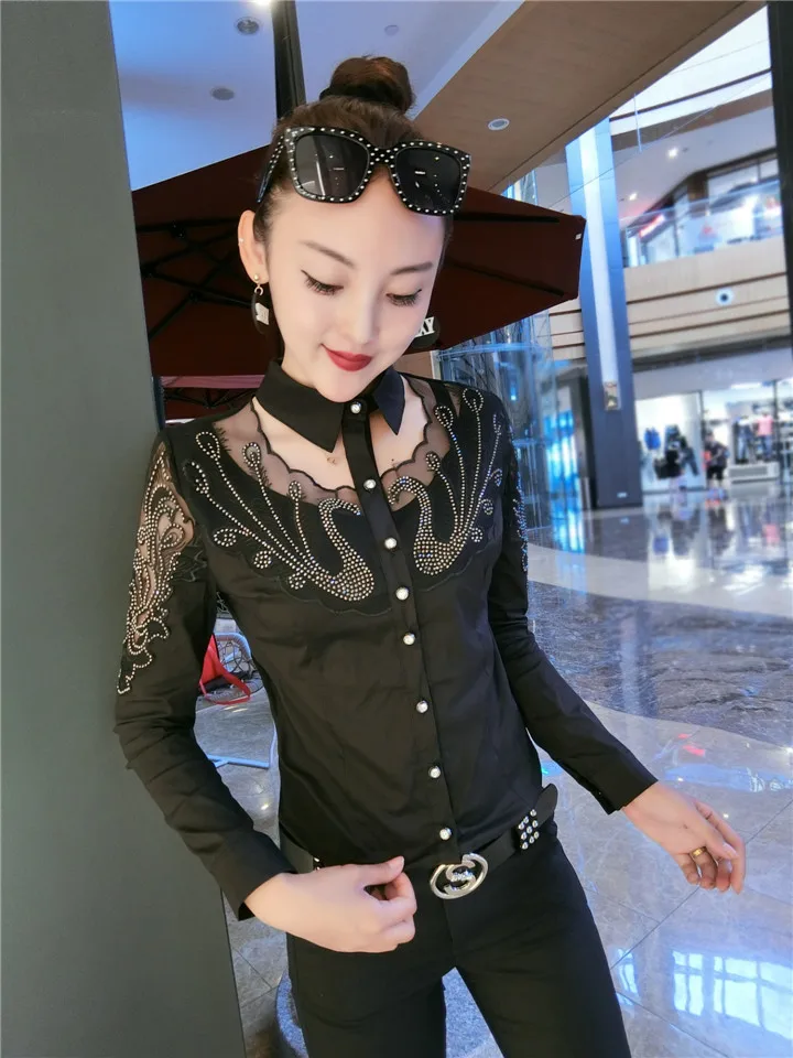 

2021 Long Sleeve Embroidery Lace Deco Black Cotton Shirts Women Rhinestones Cotton Shirts Lady Hollow Out Shirts Blouses Tops