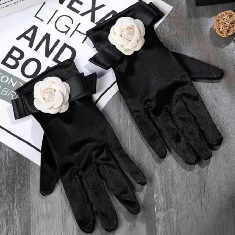 

Punk Sexy Black Gloves Women's Mitts Flower Gloves luva inverno Women UV Sunscreen Short Flowers Gloves Lady Driving Gloves
