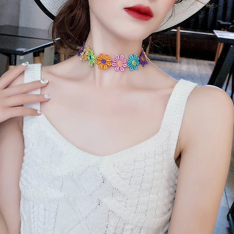 

2021 New Lace Daisy Necklace Wild Choker Sweet Flower Clavicle Collar Female
