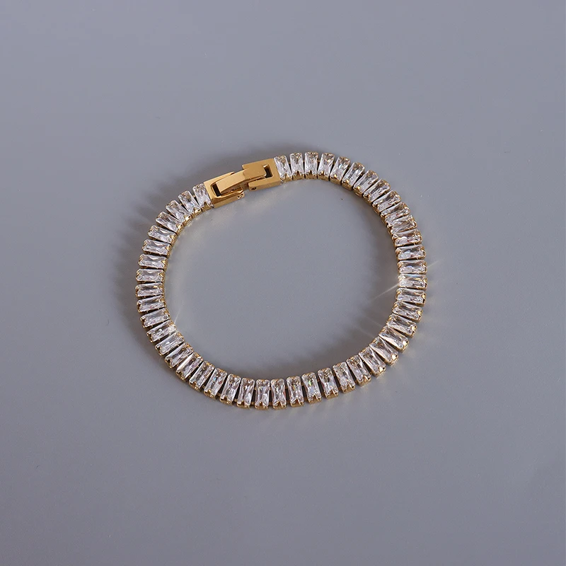 

2021 New Copper Jewelry Full Drill Zircon Bracelet Copper Material Bracelet Women's Fashion Bracelet BSE238