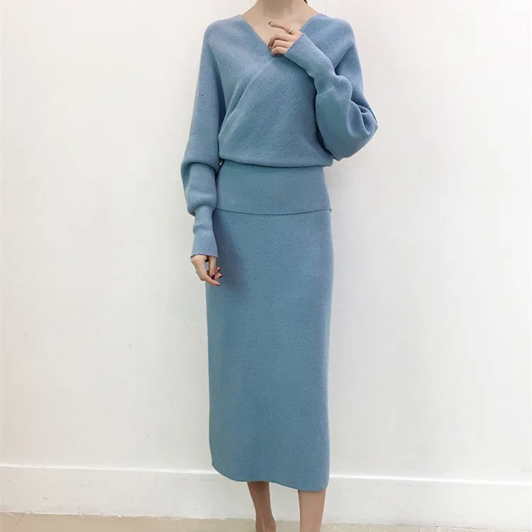 Новинка 2018 Женский вязаный комплект из двух предметов осенне зимний джемпер с v