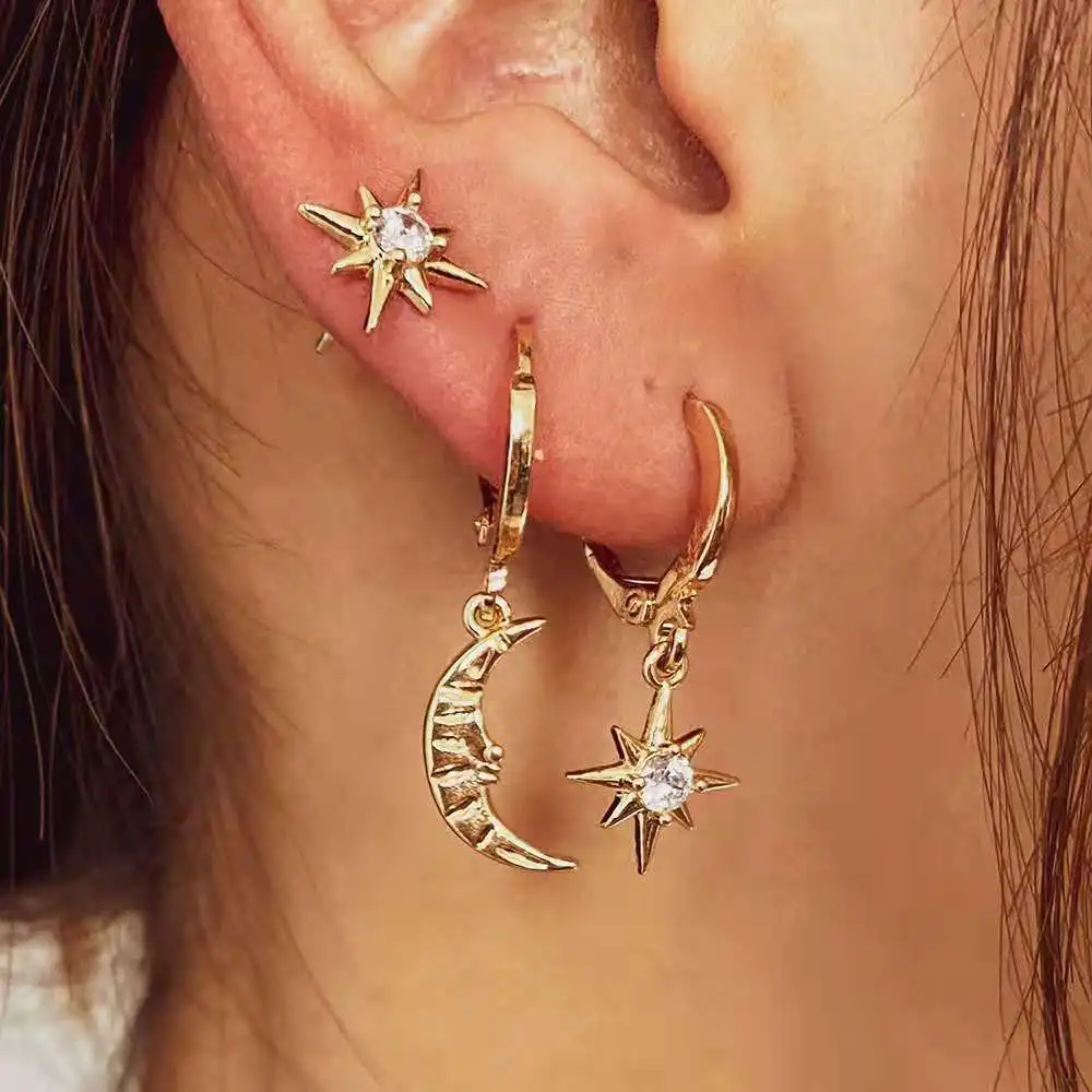 

2021 European and American Fashion Asymmetric Star and Moon Stud Earrings Women Light Luxury Jewelry Accessories Wholesale Gift