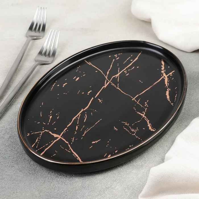 Тарелка для подачи овал Gold 27×18 5×2 см цвет чёрный с золотом | Дом и сад
