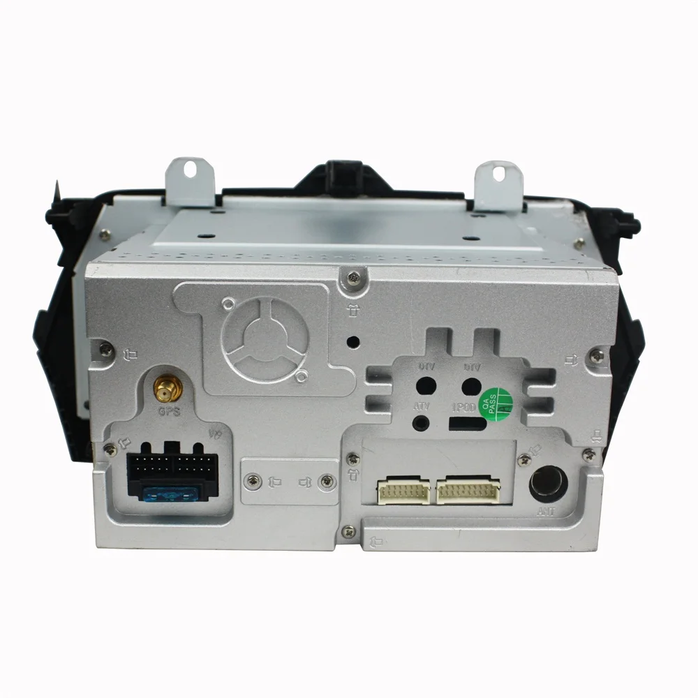 Автомобильный мультимедийный плеер проигрыватель на Android 13 MT8667 8 ядер + 128 ГГц для