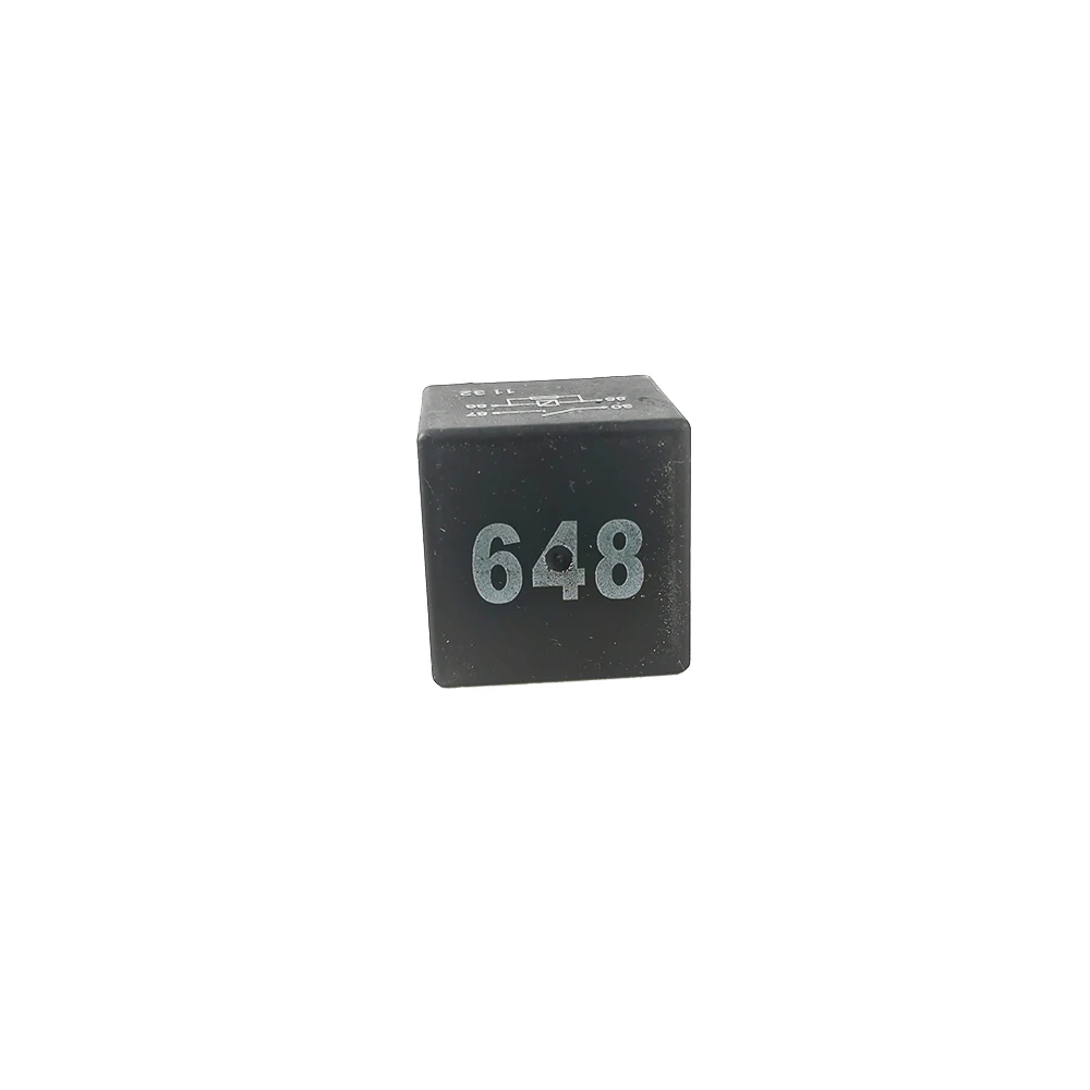 Fuel pump relay NO.648 Fit for New LaVida Bora CTRE C-TREK Long line LAV LAVIDA/NEW LAVIDA Passat OE:18D951253