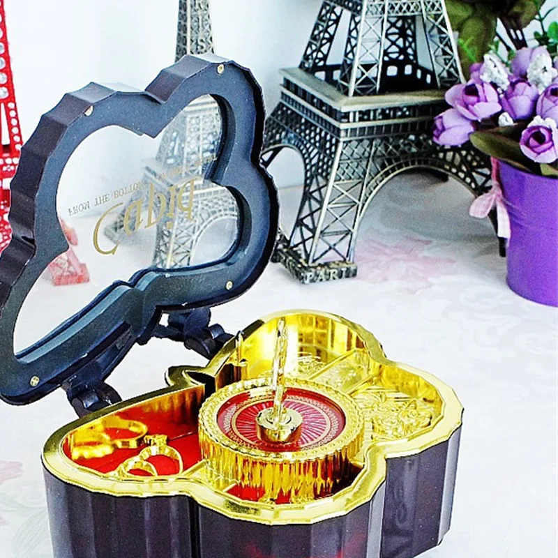 Винтажная Музыкальная шкатулка с бабочками в стиле ретро балерины вращающиеся