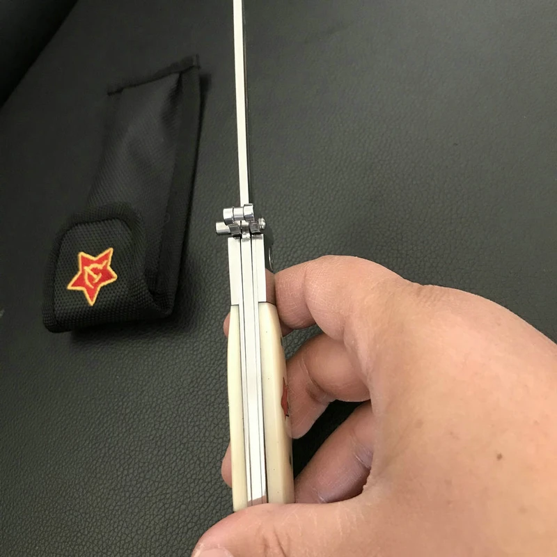 

TRSKT Russia Folding Knife Ebony/ Wood Handle ,440c Blade ,Rescue Hunting Camping Knives Edc Pocket Tool ,Dropshipping