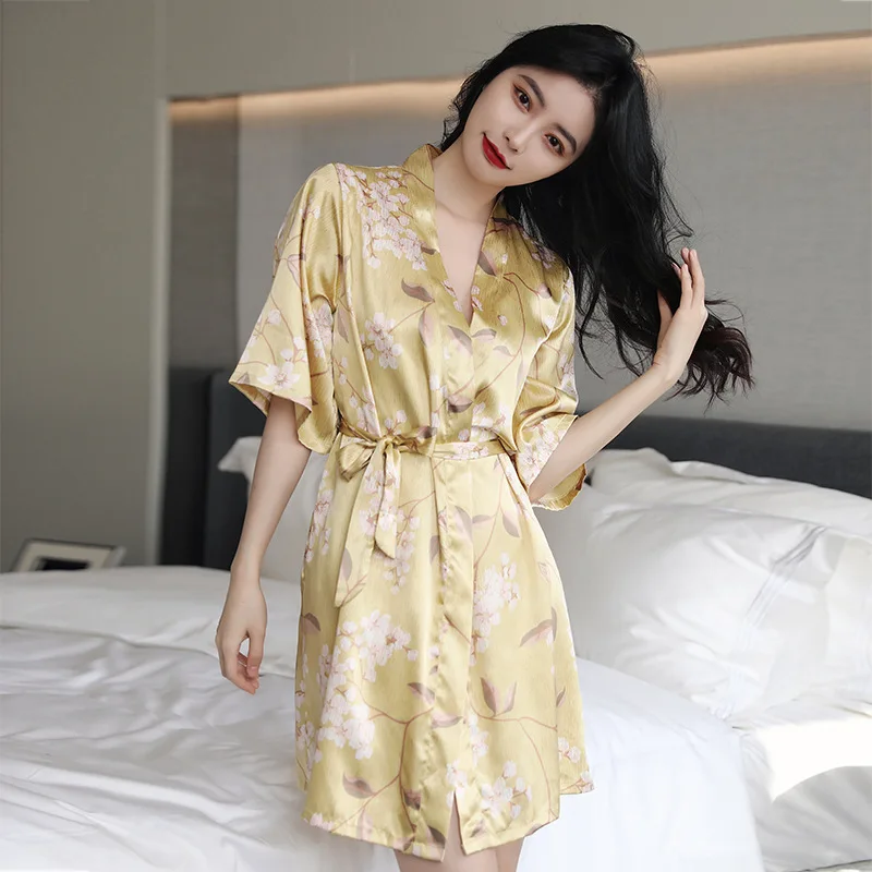 

Халат-кимоно Женский атласный с принтом, пикантная ночная рубашка, мягкое интимное нижнее белье, ночнушка, одежда для отдыха, на лето