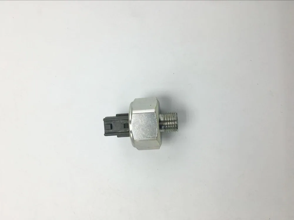 Автомобильный датчик удара OEM 89615-12040 8961512040 для Corolla Levin Camry Supra Tundra Harrier Lexus. |