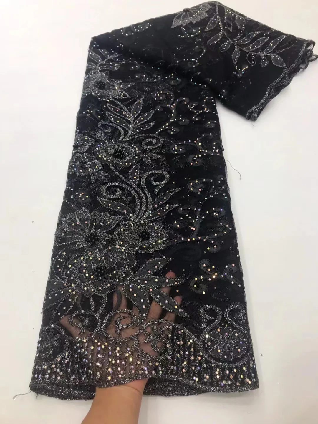 

Latest African Lace Fabric 2022 High Quality Lace 3d Embroidery French Beaded Nigerian Design Lace Fabric 5 Yards for Woman Dres