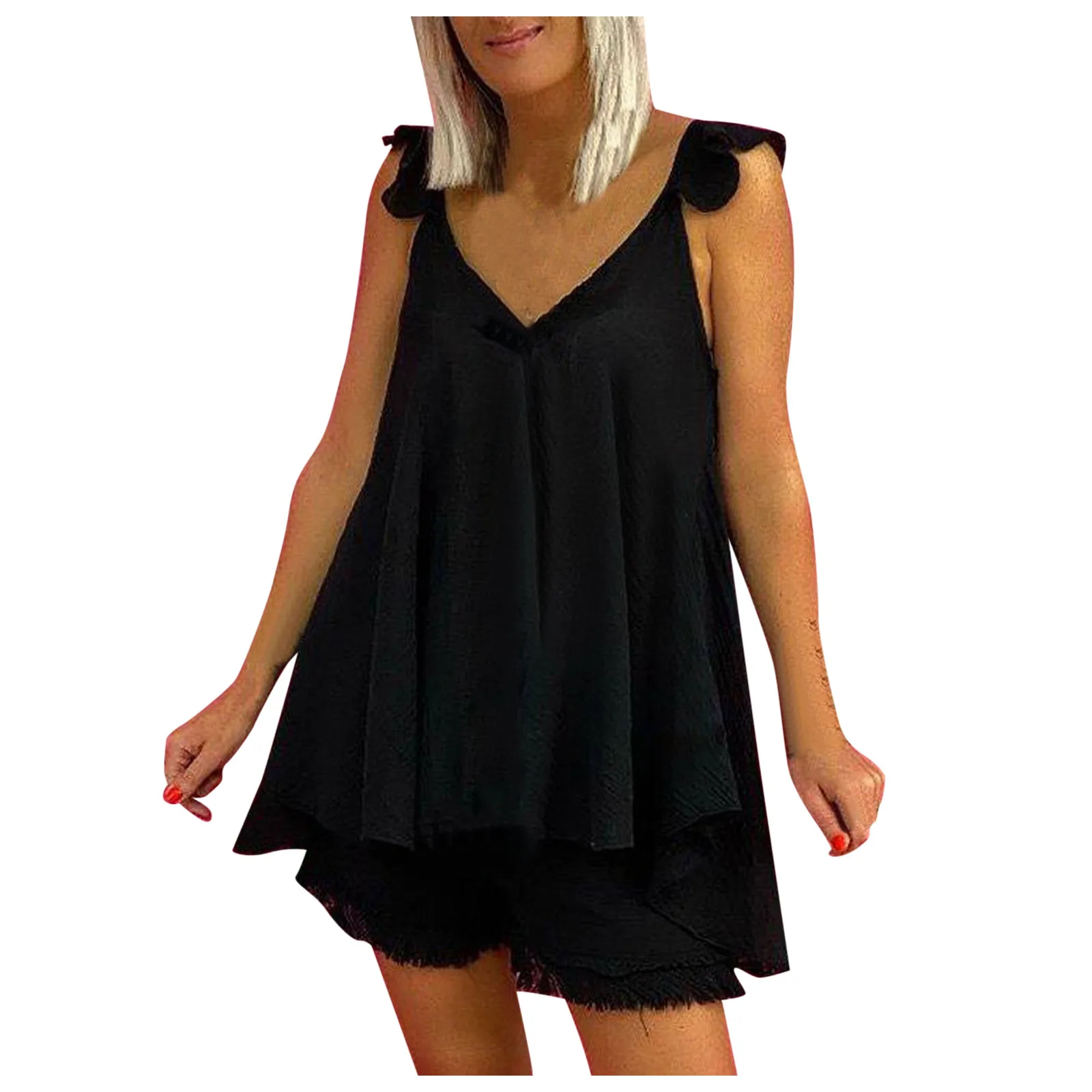 

2021 New Women Two Piece Outfits Sets Crop Sleeveless Tops And Fringed Edge Shorts Sets Elegant Sets Conjuntos De Mujer