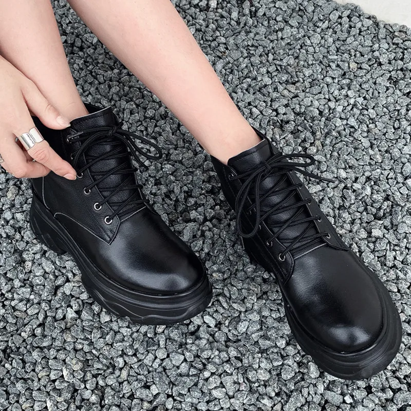 

Matin Boots Female 2020 New Fashion Leather Thick Motorcycle Ankle Boots Boots SolidColor platform Botines Mujer Botas Feminina