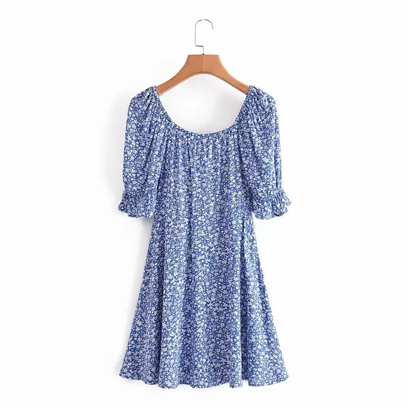 

2021 new European and American style French niche shoulder dress waist slim floral skirt DLQZ844
