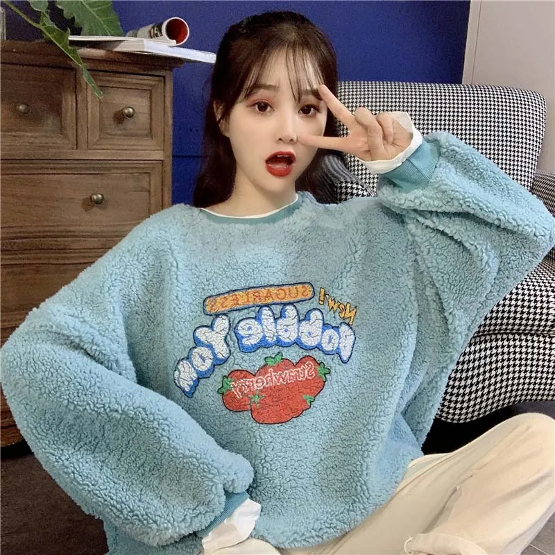 

2021 Winter Japanese Kawaii Sweet Lolita Girl Plush Furry Strawberry Sweater Women Artificial Lamb Wool Pullovers Fake Two Tops