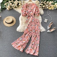 2021 new two piece suit female bowknot decorated v neck puff sleeve short top all match pleated wide leg pants uk567