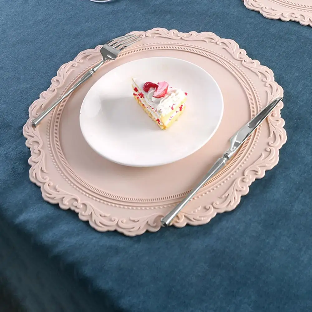 

Placemat Embossed Heat Insulation Silicone Reusable Practical Bowl Pad for Home