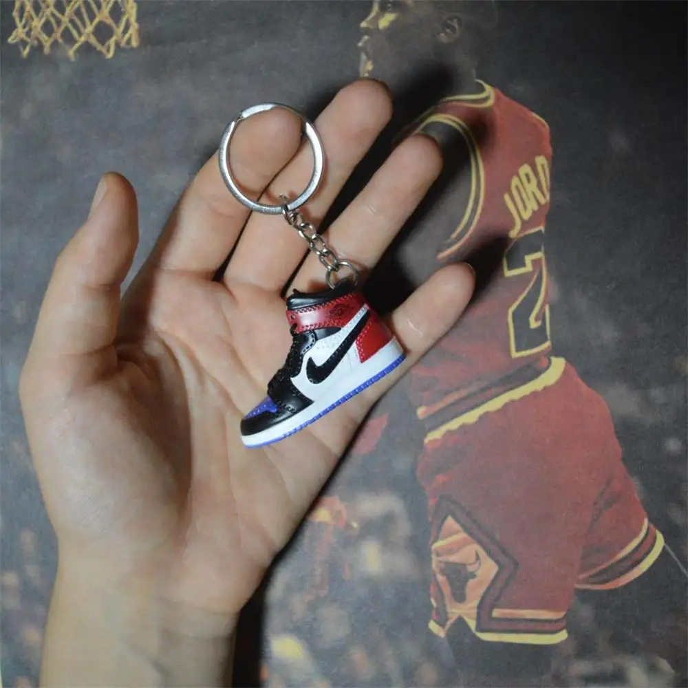 one shoe keychain Дропшиппинг aj1 offwhite Chicago Unc брелок в виде кроссовка Air Jordan 1 3D мини-кроссовки, закрытая спортивная обувь брелок в виде кроссовка s - Цвет: one shoe keychain