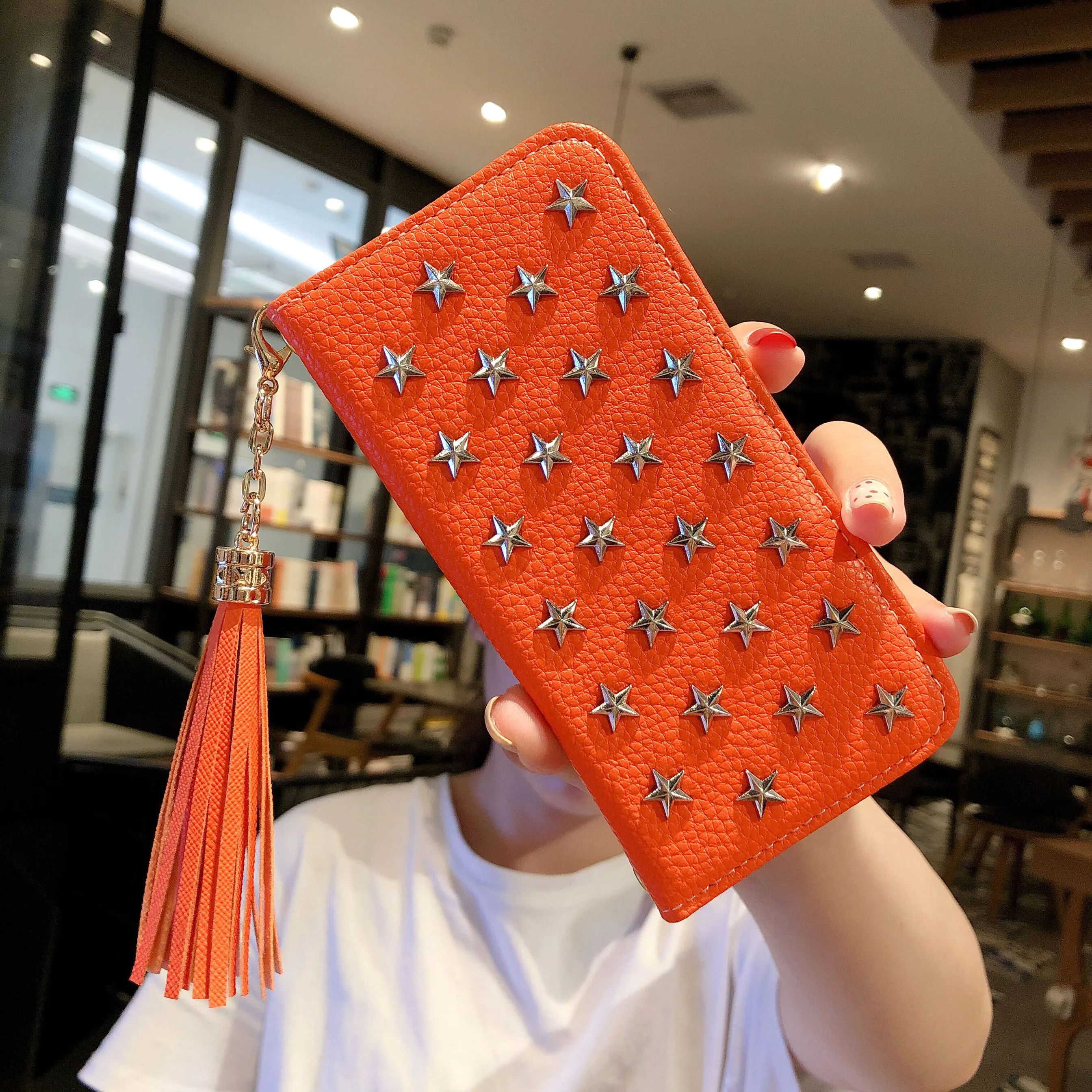 Роскошный чехол-книжка с откидной крышкой для iPhone 11 Pro Xs MAX XR 8 7 6 6s Plus, зеркальный кожаный чехол-кошелек ручной работы с заклепками и звездами с кисточками