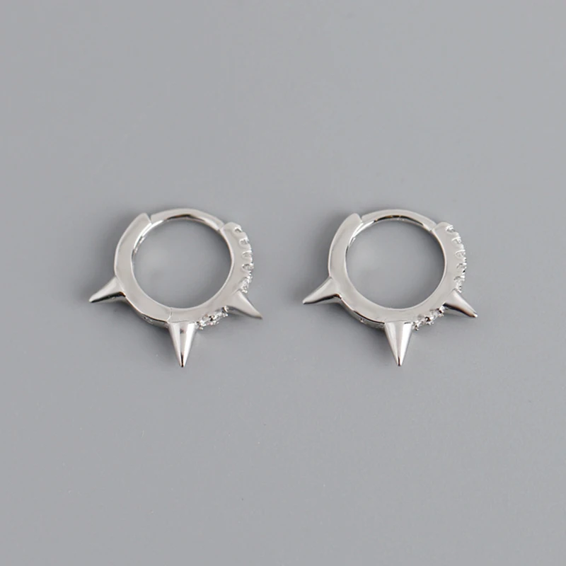 Женские серьги-гвоздики с заклепками серебро 925 пробы | Украшения и аксессуары