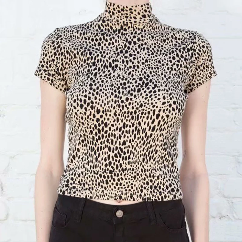 

UNUTH Girls Slim Leopard Turtleneck Tshirts 2021 Summer Fashion Ladies Streetwear Bomb Tees Soft Women Cute Short Tops Chic